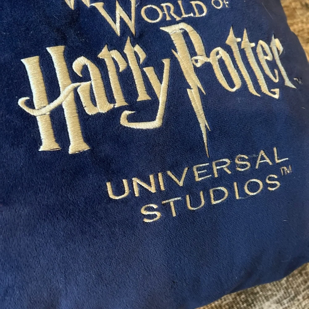 Universal Studios Harry Potter Pillow 13x13